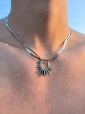 Collier à pendentif soleil double couche pour hommes