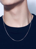 Collier en os de serpent simple en acier titane pour hommes