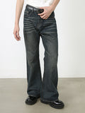 Lockere, gerade, vielseitige Jeans mit weitem Bein