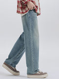 Washed Versatile Cat Whiskers Loose Jeans