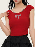 One-Shoulder Butterfly Kurzarm-T-Shirt