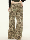 Lockere Cargohose mit Camouflage-Muster